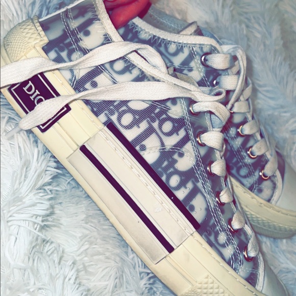 Dior Sneakers - Picture 1 of 2